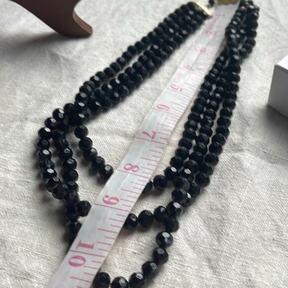 Vintage Midcentury 3 strand black faceted acrylic beads Hong Kong . - Picture 4 of 8